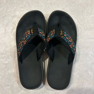 Teva Kids' Voya flip flops with Colorful Pattern